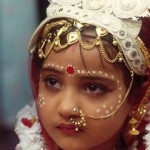 Khám phá tục đeo khuyên mũi của phụ nữ Ấn Độ