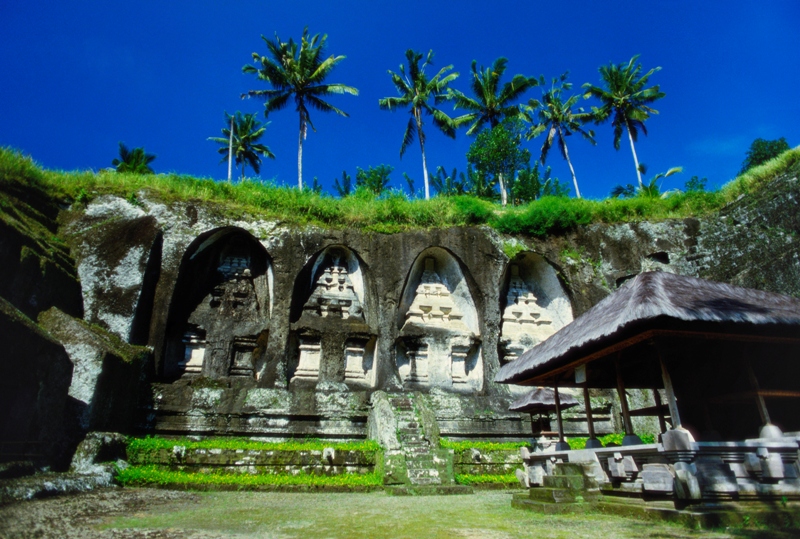 Ghé thăm đền thiêng Gunung Kawi ở Indonesia