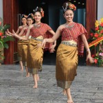 Lăm Vông – điệu tango truyền thống của nước Lào