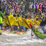 Du lịch Lào khám phá Lễ hội Luang Prabang đua thuyền 2022