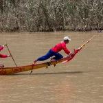 Lễ hội đua thuyền thu hút sự chú ý của nhiều du khách nước ngoài